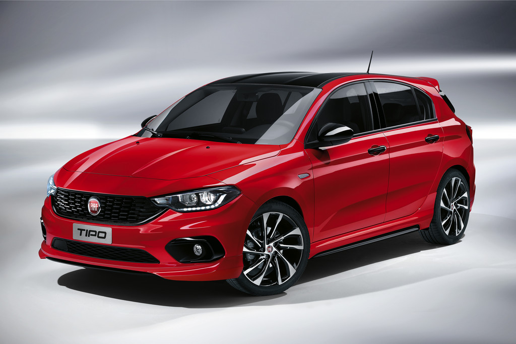 Fervent Brein Nieuwe betekenis Sport, Mirror en Street, de nieuwe versies van de Fiat Tipo